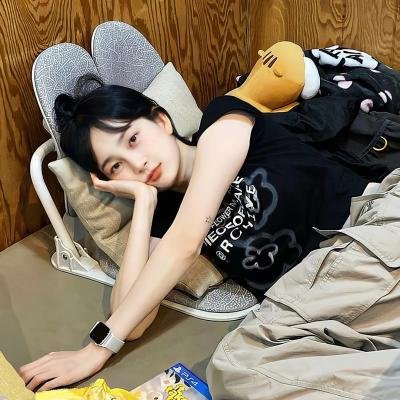 金发美人